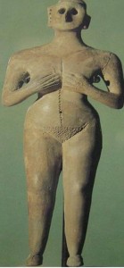 Weibliche Keramikfigur 